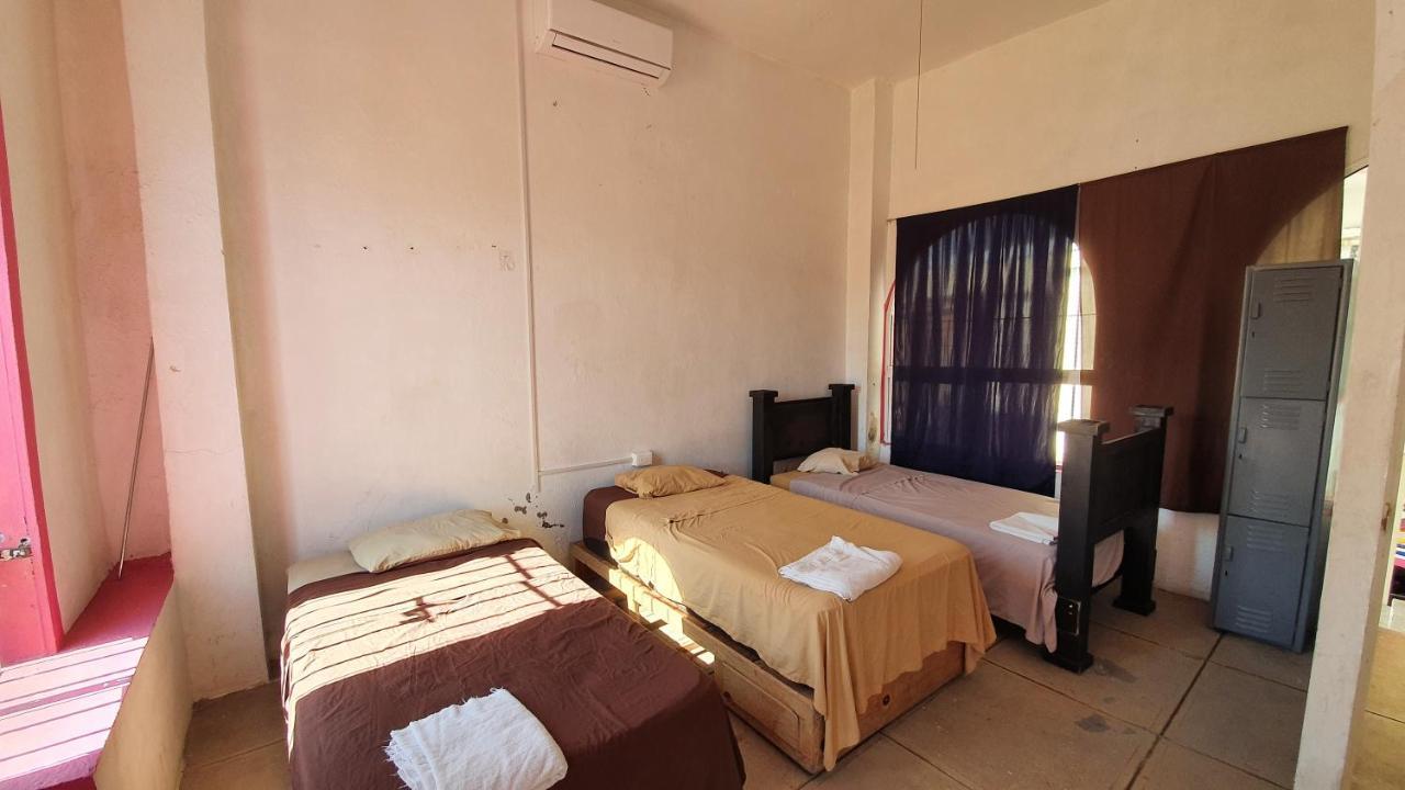 Taiyari Hostal Monterrey Exteriör bild